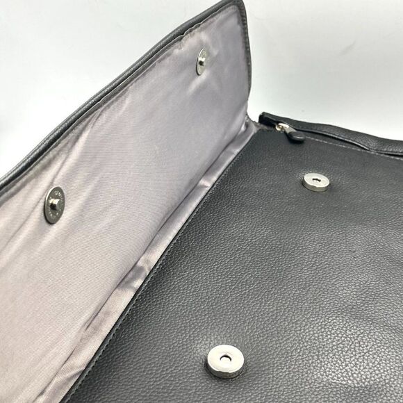 Dell  Professional Leather Briefcase - Picture 4 of 10